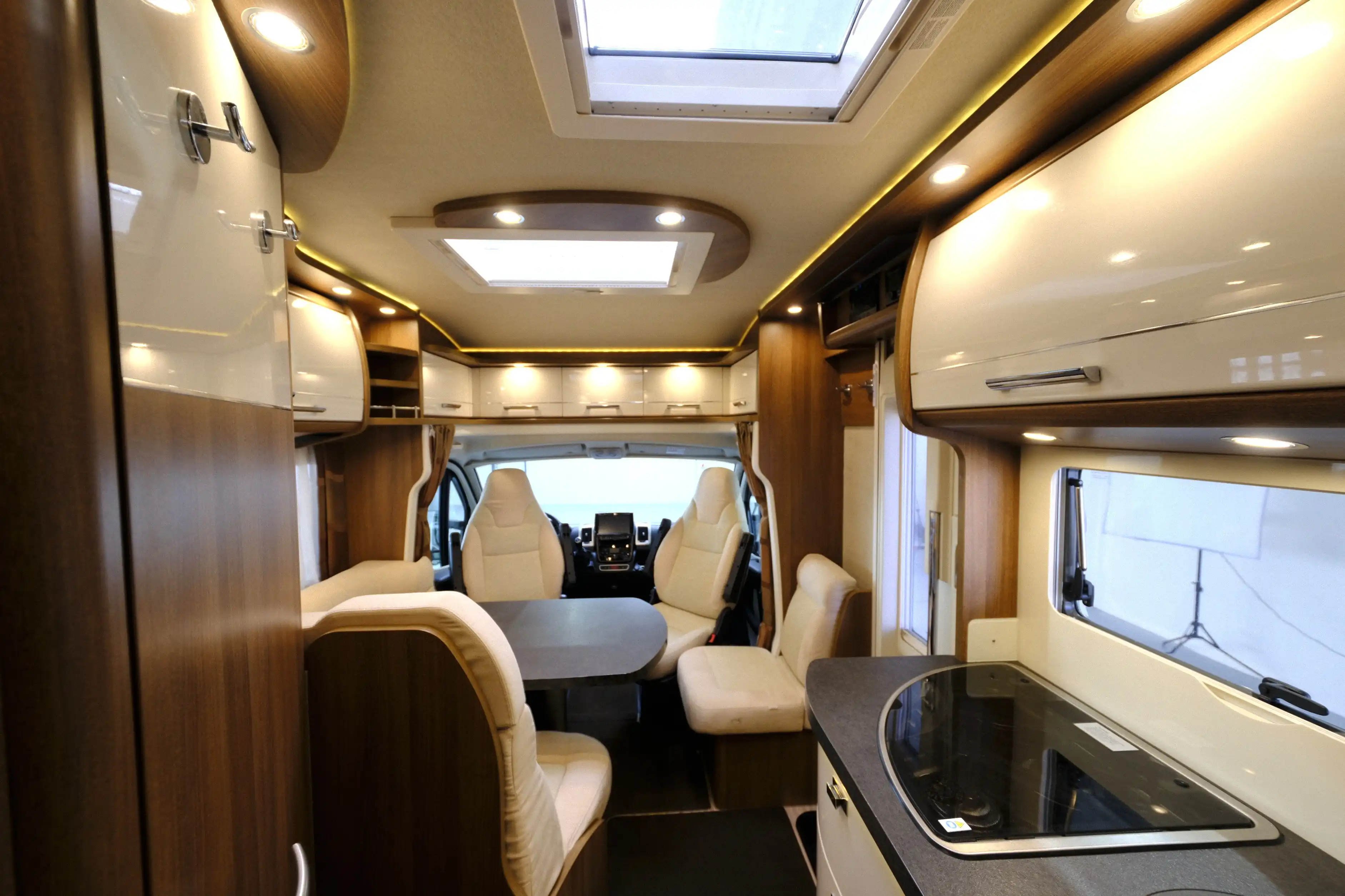 CARTHAGO C-Tourer 143 LE